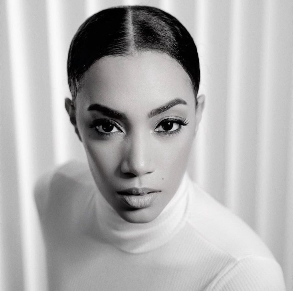 chanelle-ray-press-01